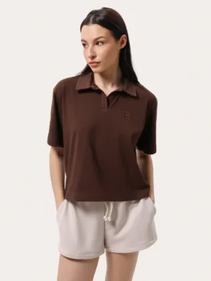 Schokoladenbraunes Poloshirt mit lockerer Passform