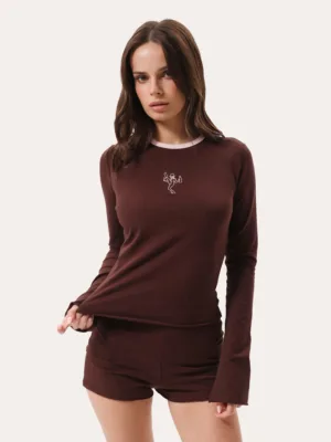 Startseite-Set mit Stickerei: Longsleeve und Shorts - Schokoladenbraun